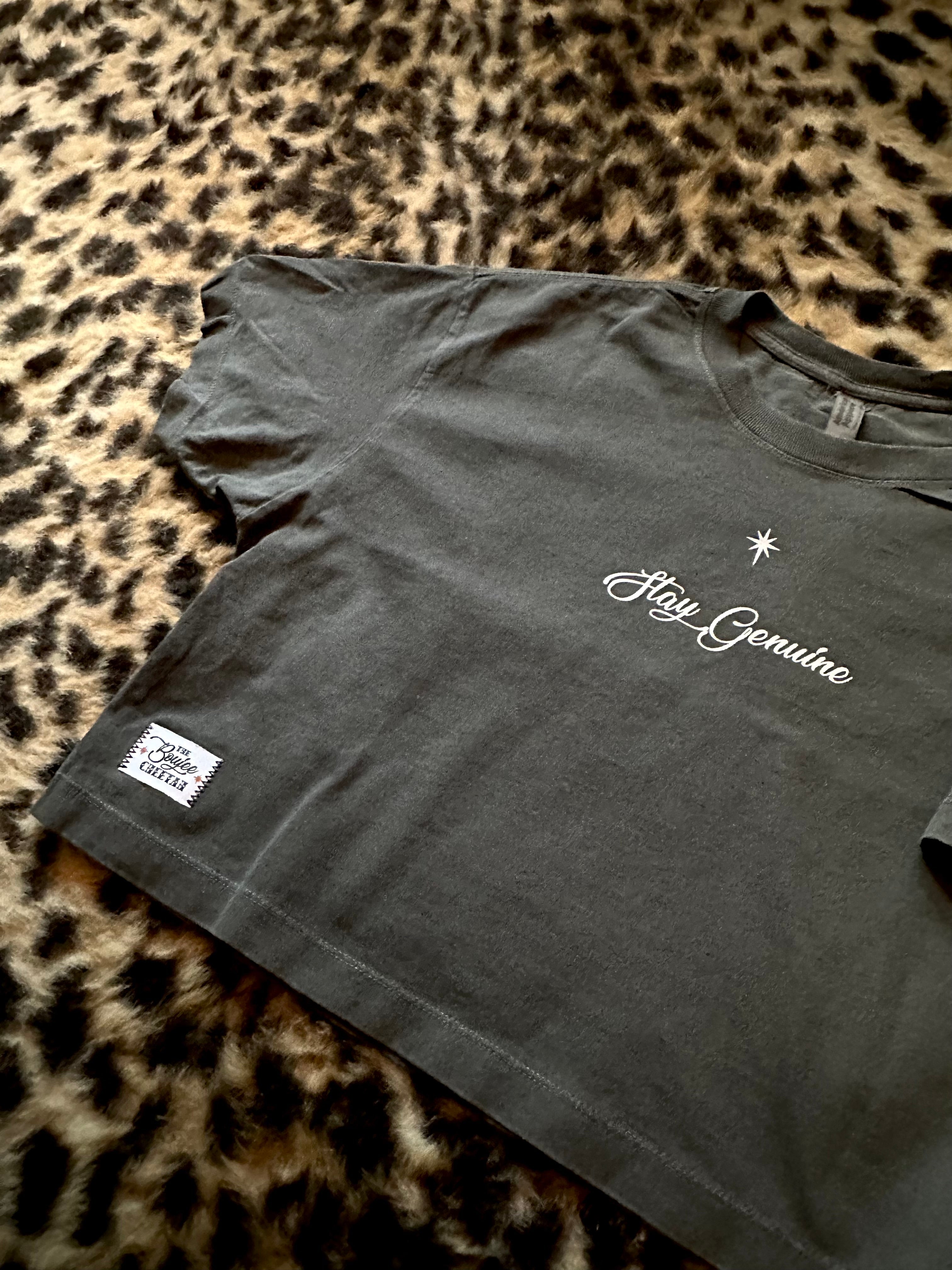 Stay Genuine  - Crop Top